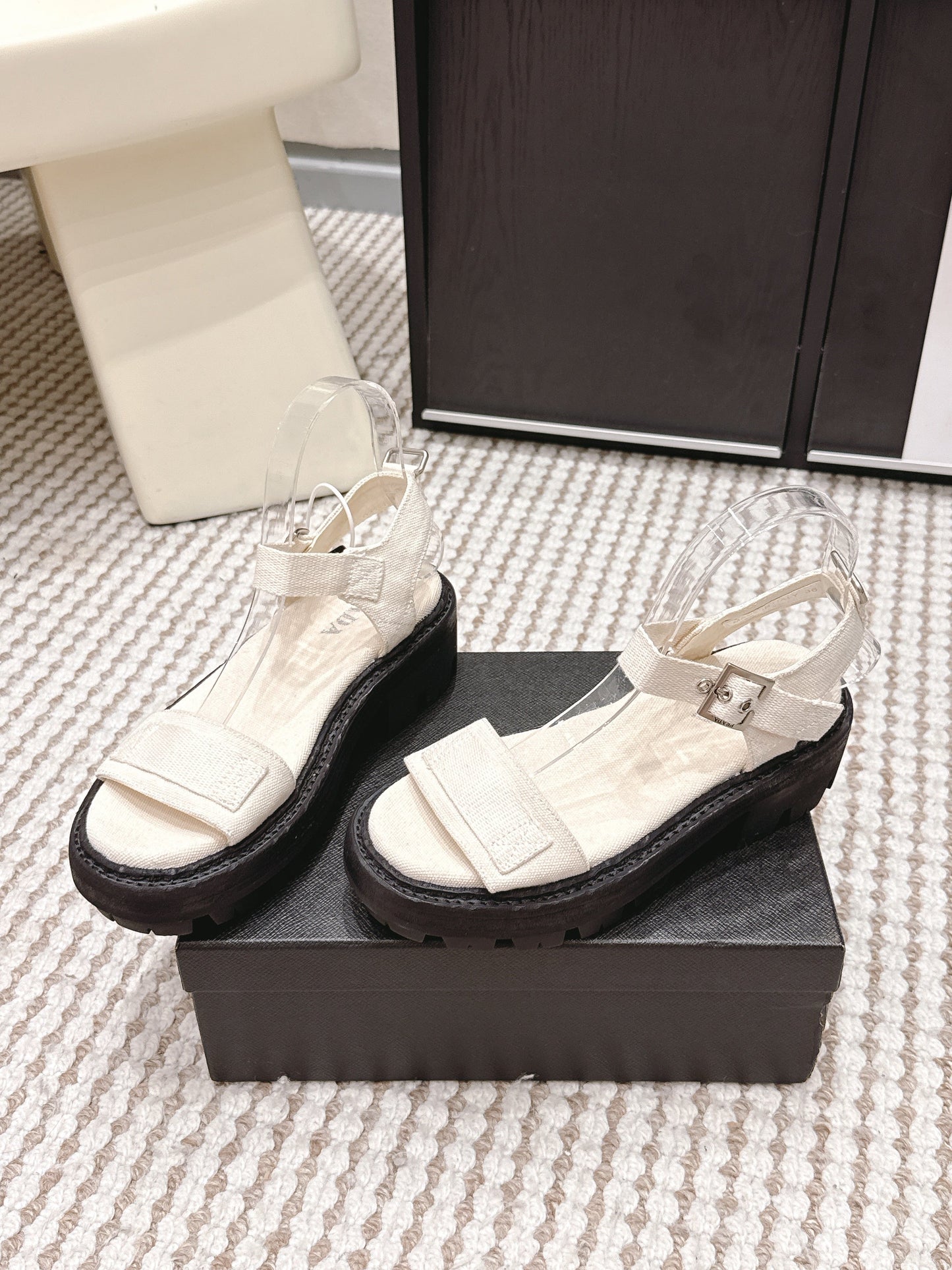PRA 2026S Roman Sandals White Black Canvas 657521