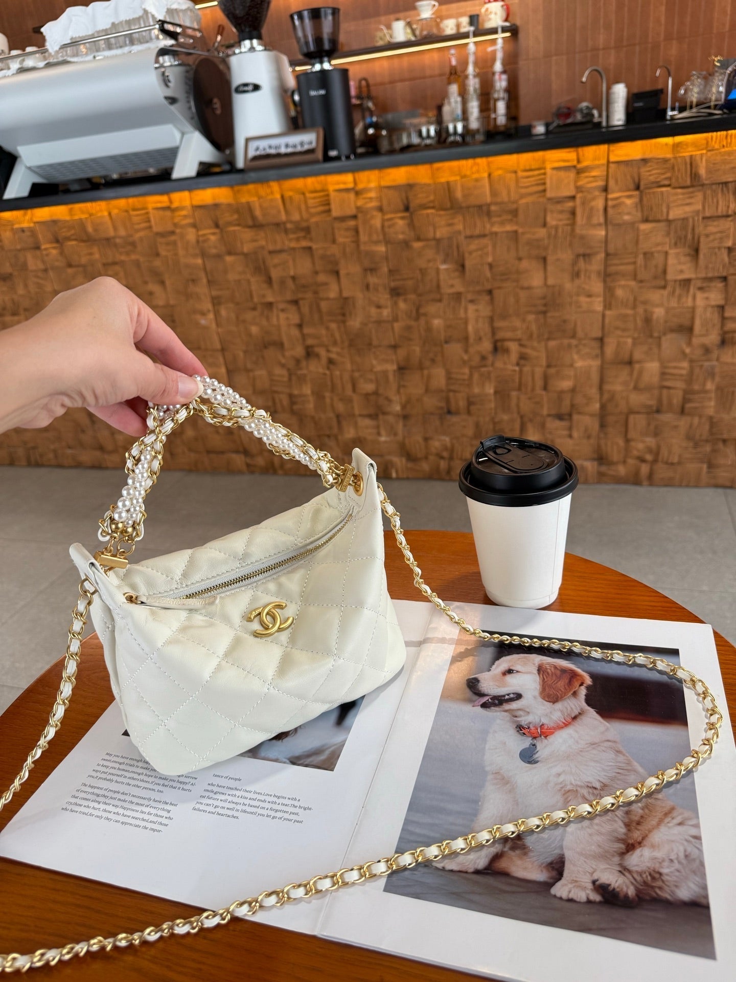 Chanel Kelly 2026 Pearl Chain Lunch Box 23.5 White Sheepskin