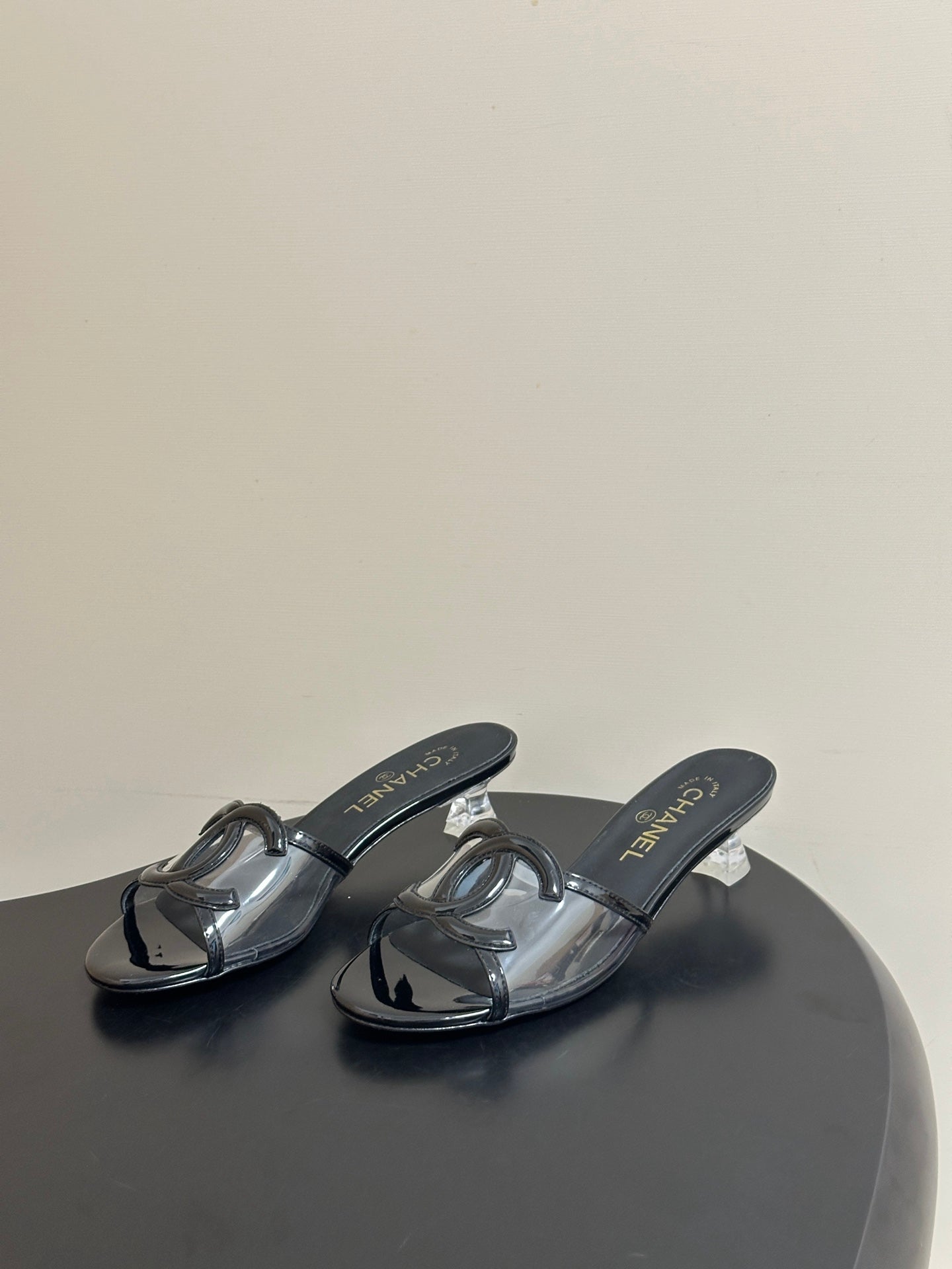 Chanel 2026 Sandals Plastic Sheepskin 834685