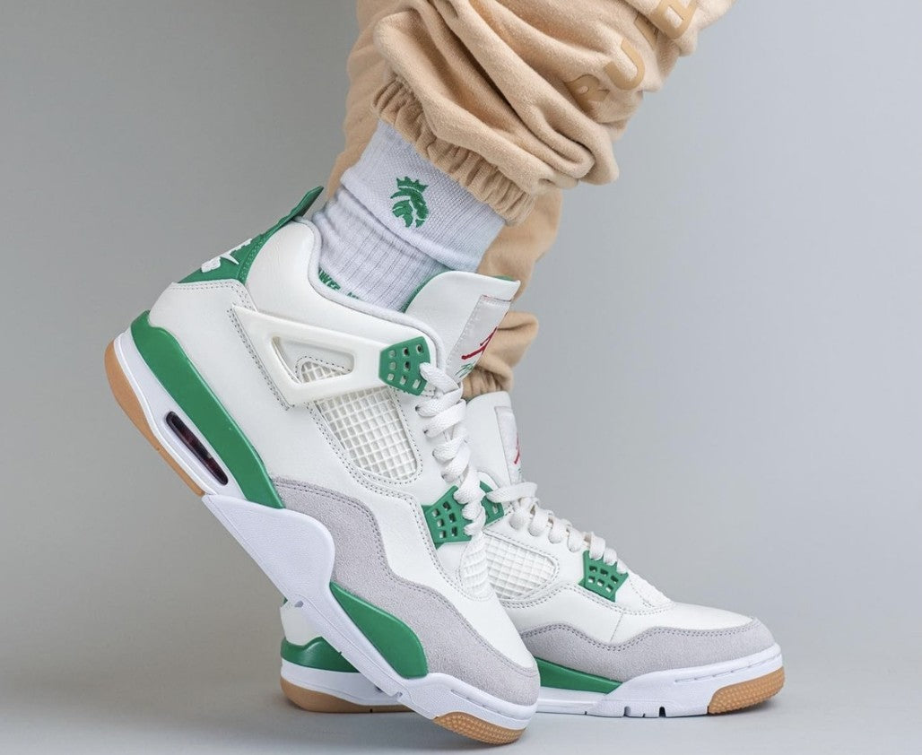 Jordan 4 Retro SB Pine Green Sneakers - Prime Pick | Designer Kicks