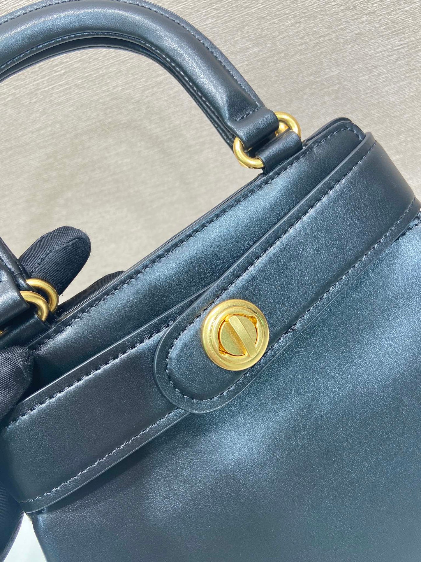 Prada 2026 Etude Tote Bag 31cm Black Calfskin 345464