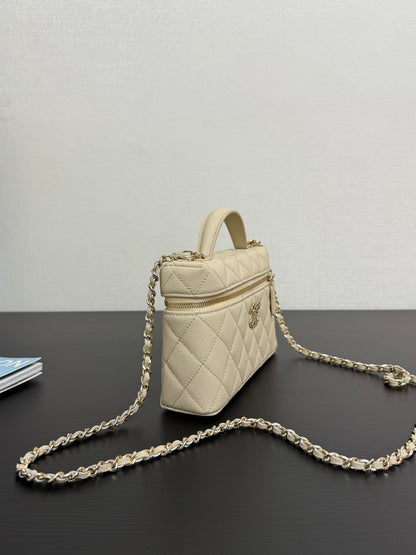 Chanel 2026 Vanity Bag 19cm Cream Calfskin