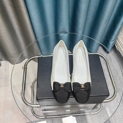 Chanel 2026 Bow Pump Leather Fabric 711666