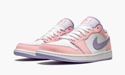 Air Jordan 1 Low SE “Arctic Punch” Sneakers - Retro Runner