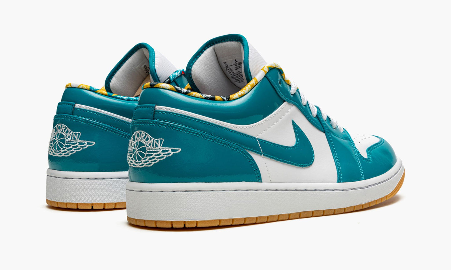 Air Jordan 1 Low SE “Barcelona” Sneakers - Cushioned Stride