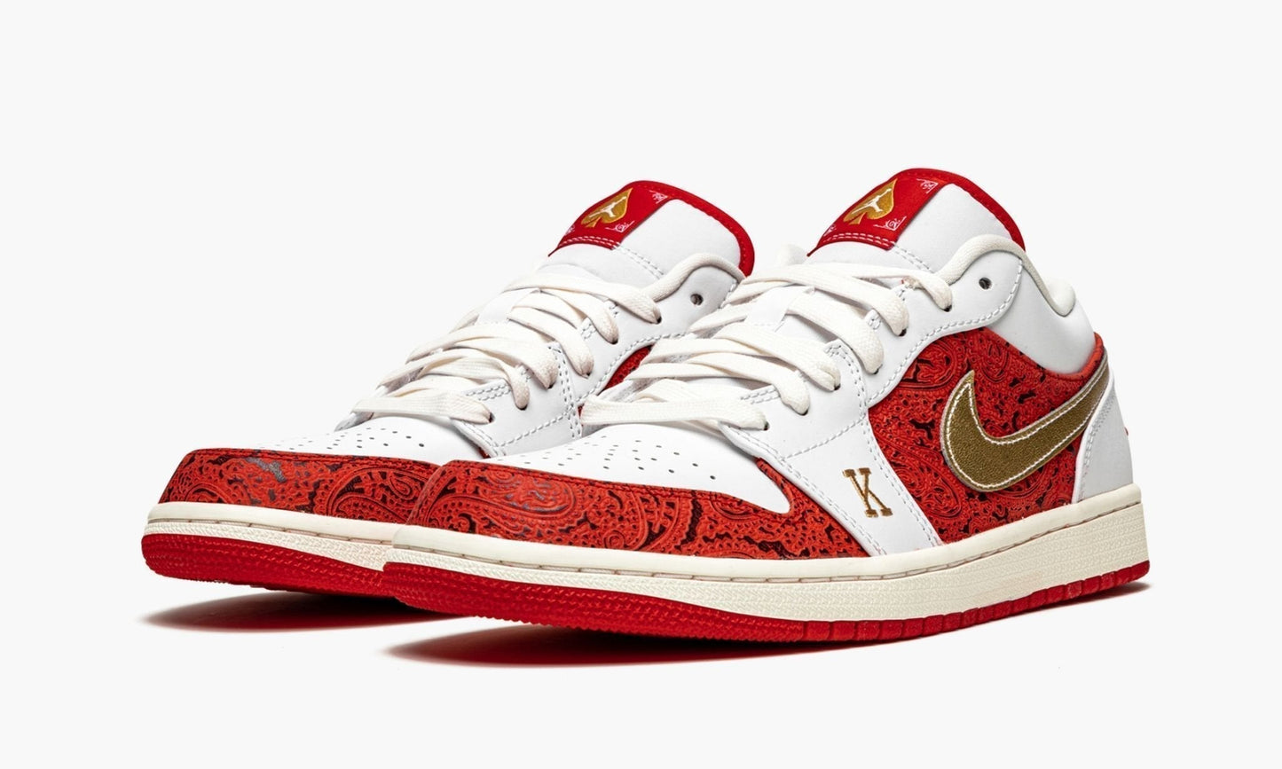 Air Jordan 1 Low SE Spades Sneakers - Head-Turner | Drop of the Season