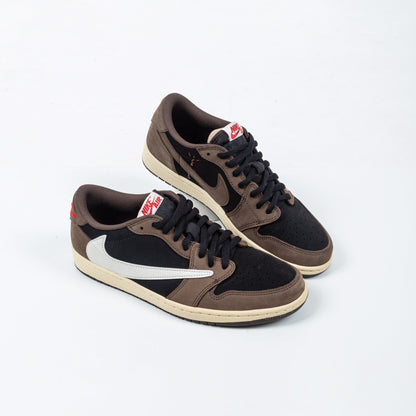 Air Jordan 1 Low TraviScots Sneakers - Streetwear Essential