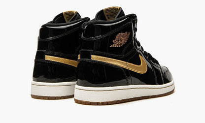 Air Jordan 1 Retro High OG “Black/Metallic Gold” Sneakers - Collector's Edition