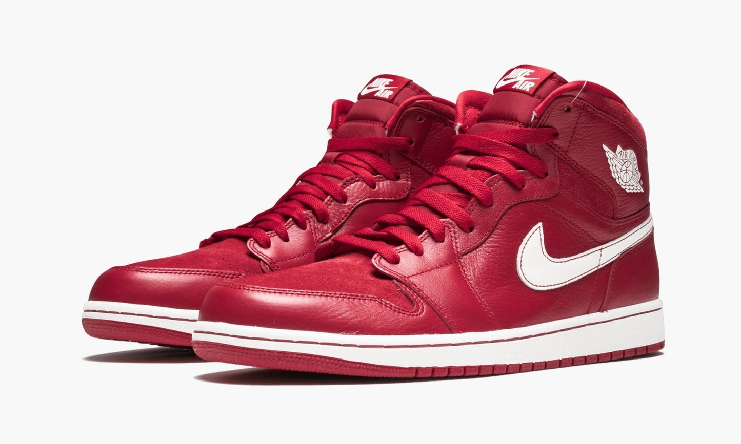 Air Jordan 1 Retro High OG “Gym Red” Sneakers - Vintage Inspired