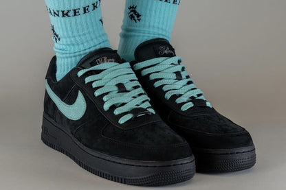Air Jordan Force 1 Low SP Tiffany And Co. - Opulent Design