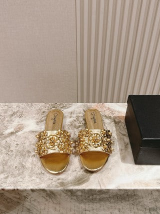 CC 26s Floral Slippers Sheepskin 658459