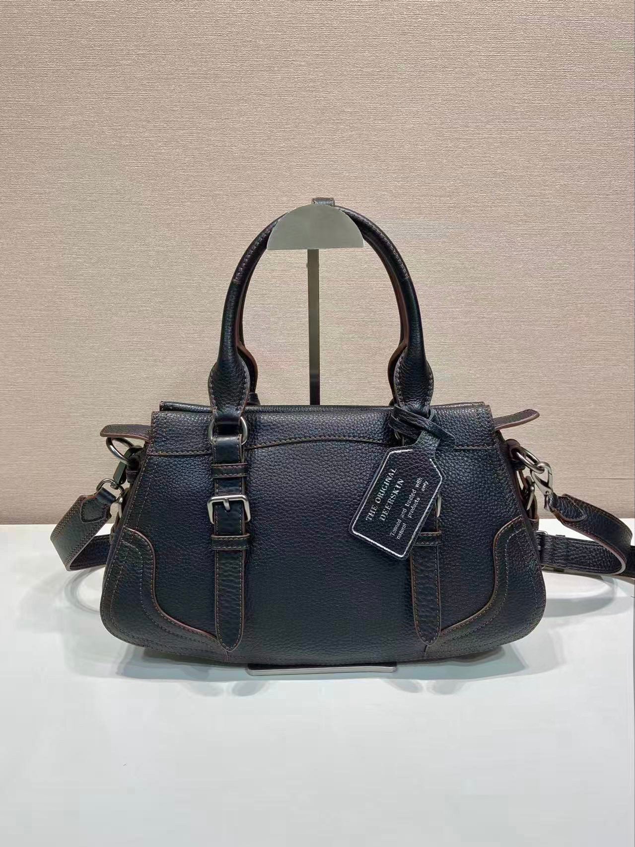 Prada 2026 Tote Bag 35cm Grained Leather 282678