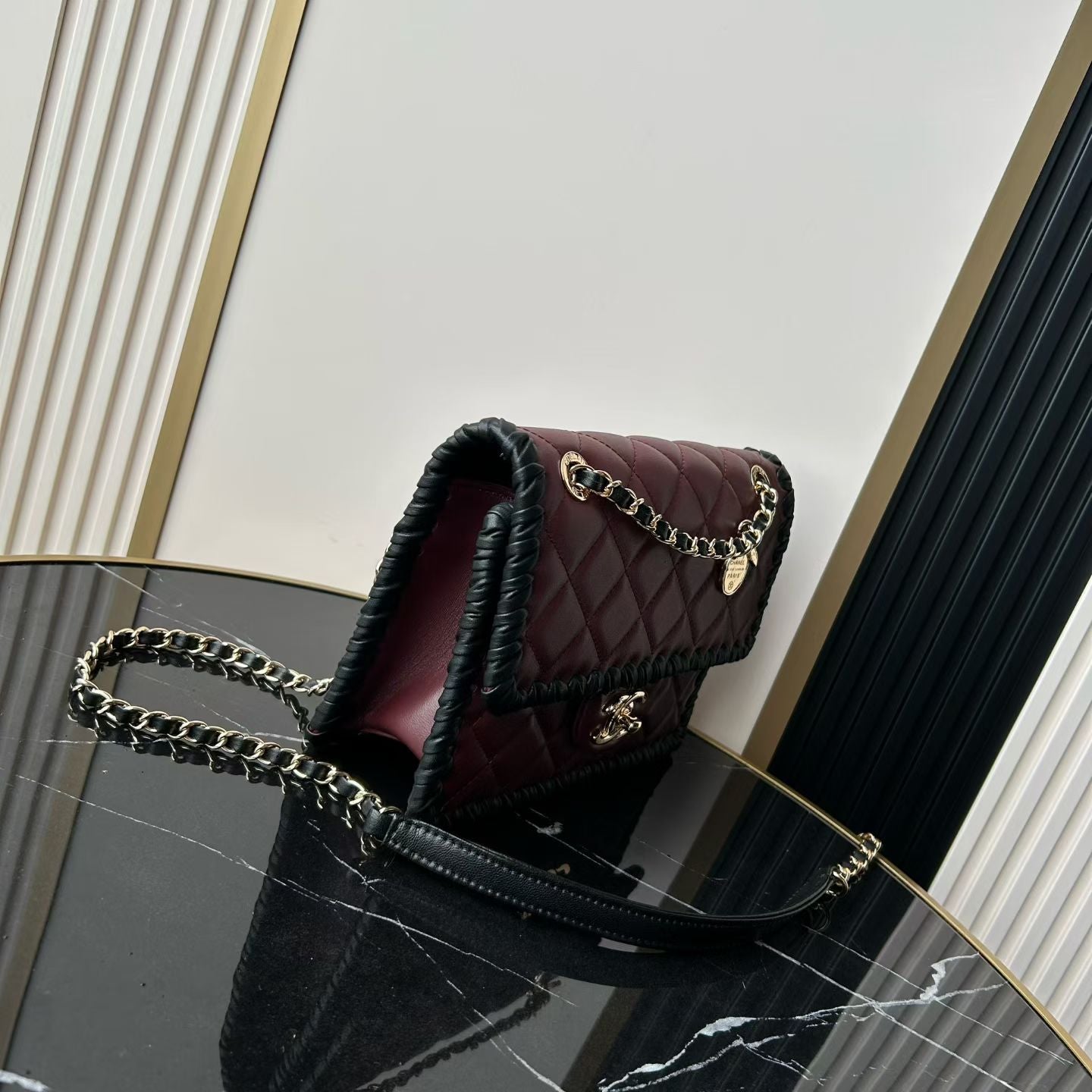 Chanel 2026 Flap 22cm Bag Lambskin 363907