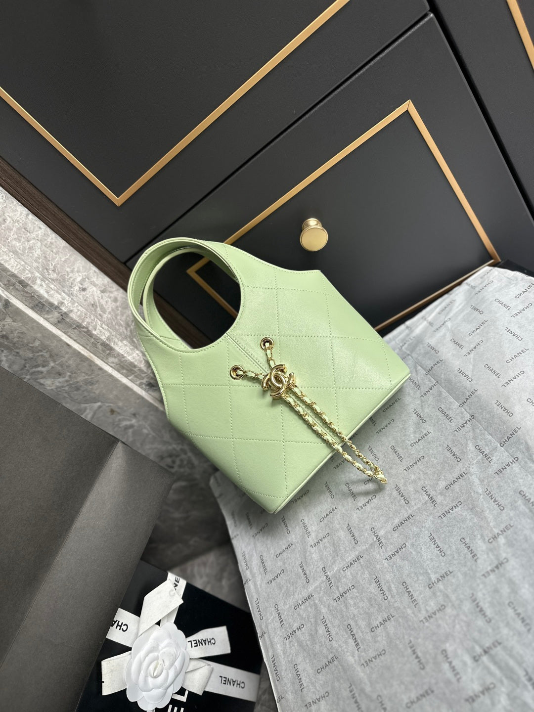 Chanel 2026 Basket Hobo Bag 27.5cm Green Calfskin