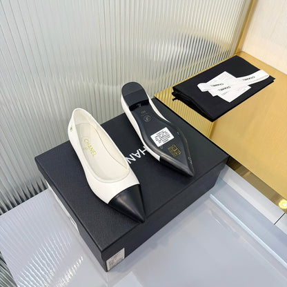 CC 2026 Ballet Flats White Black Sheepskin 668123