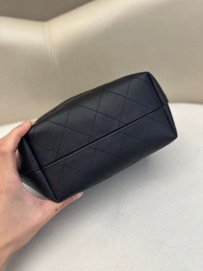 Chanel 2026 Large Hobo Bag 32cm Black Calfskin