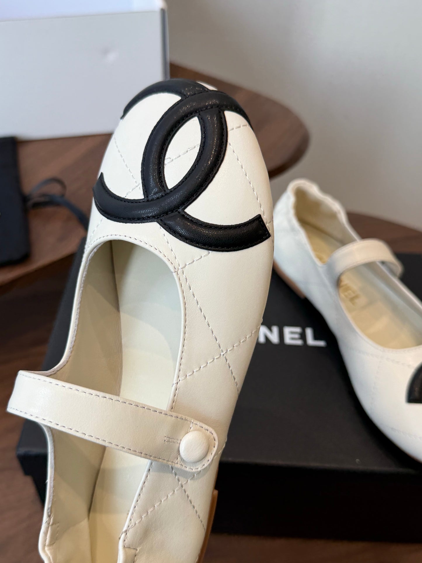 Chanel 2026 Ballet Flats Sheepskin 833983