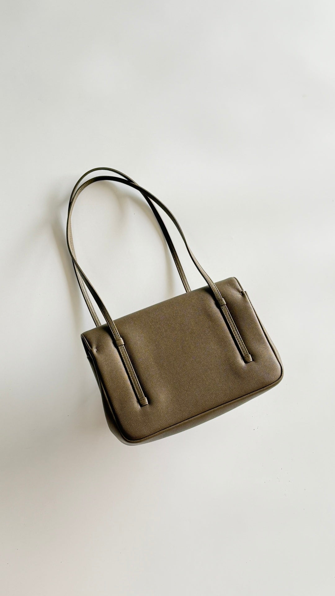 Chanel 26 Shoulder Bag 22cm Khaki Caviar Leather