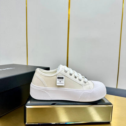 Chanel 2026 Casual Sneakers Waterproof Fabric Sheepskin 832622
