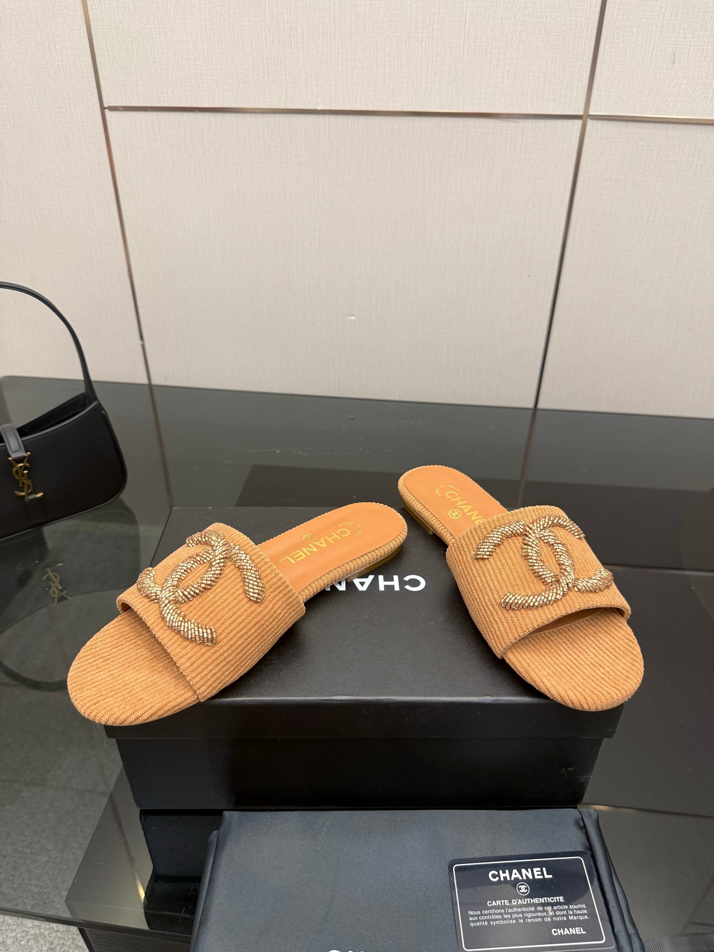 Chanel 2026 Slippers Leather Raffia Large Gold CC Logo 791589
