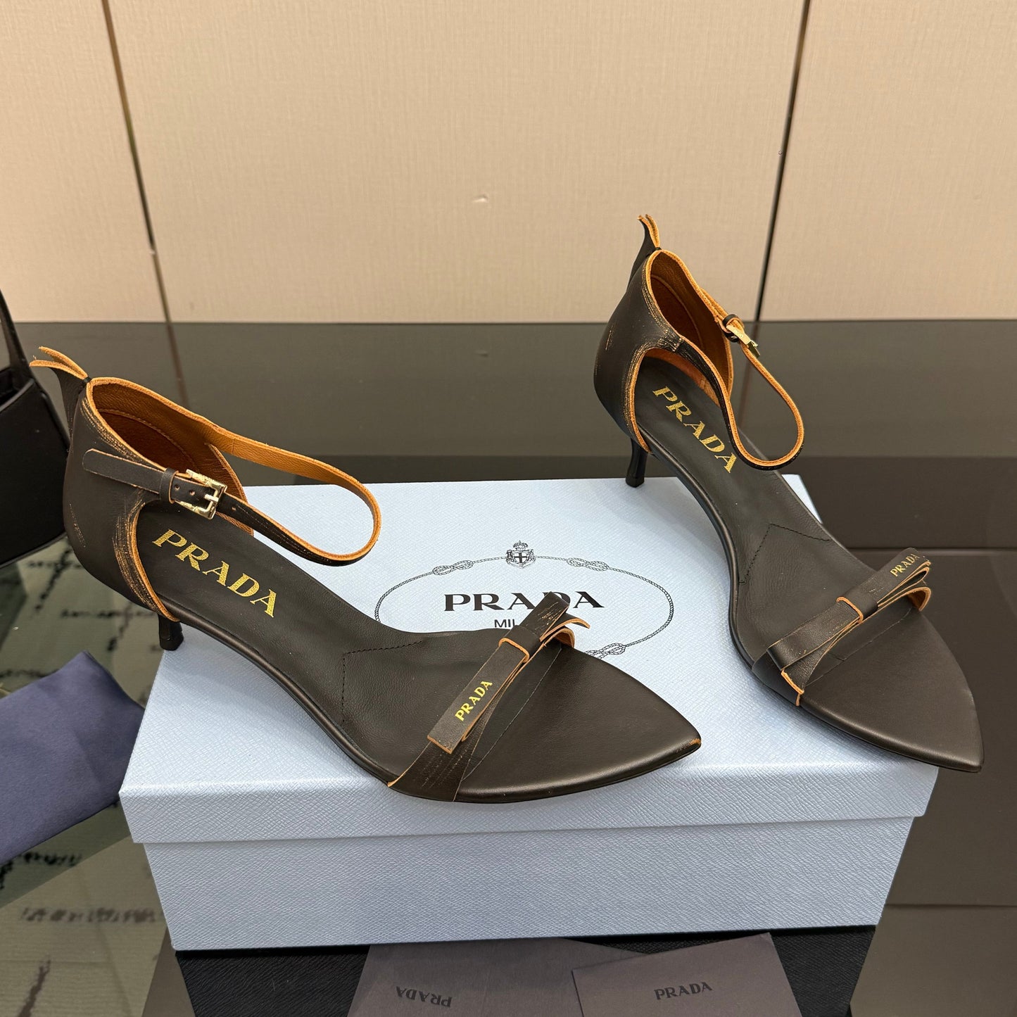 Prada 2026  Pointed-Toe High Heels Sandals 30mm Cowhide 791728