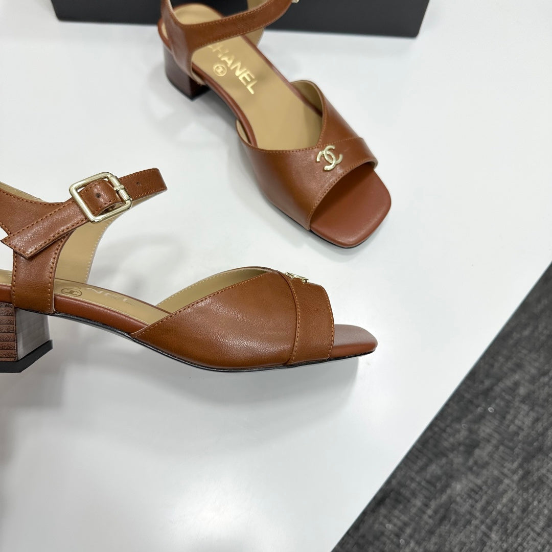 CC 2026 Mary Jane Sandals 45 Brown Cowhide 668112