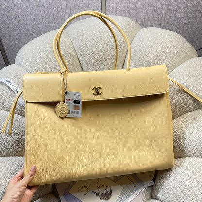 Chanel 2026 Shopping Bag 43cm Yellow Grained Calfskin 286312