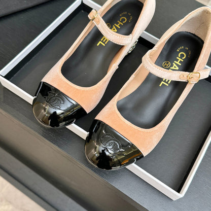CC 2026 Mary Jane 65 Beige Black Velvet Leather  700646