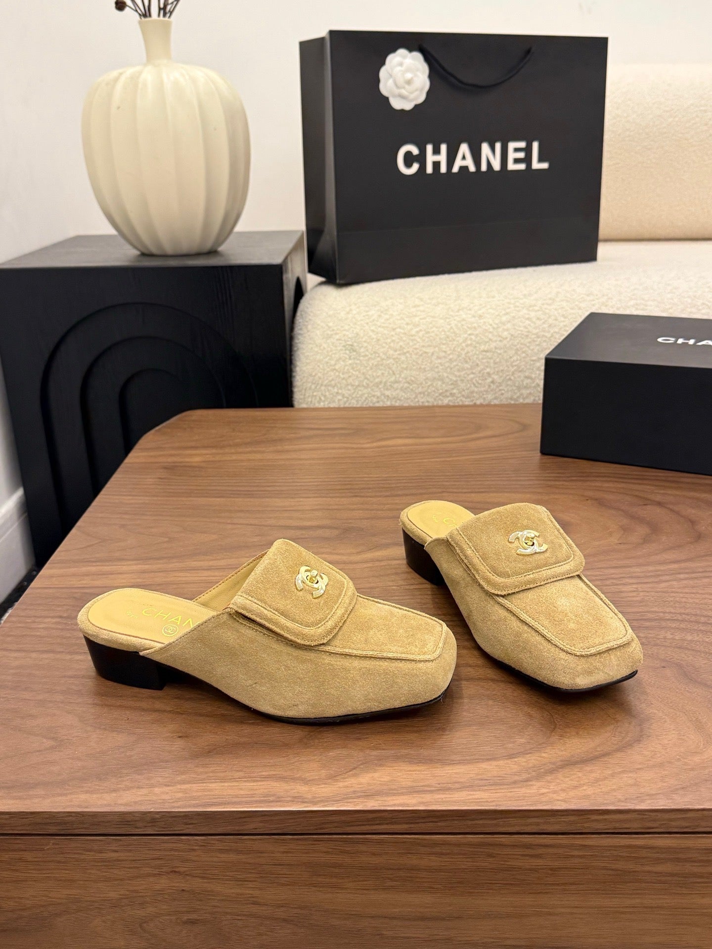 Chanel 2026 Double C Buckle Square Toe Mule 857282