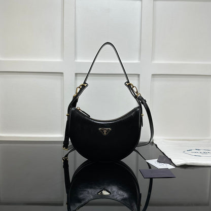 Prada 2026 Arque Shoulder Bag 22.5cm Patent Calfskin