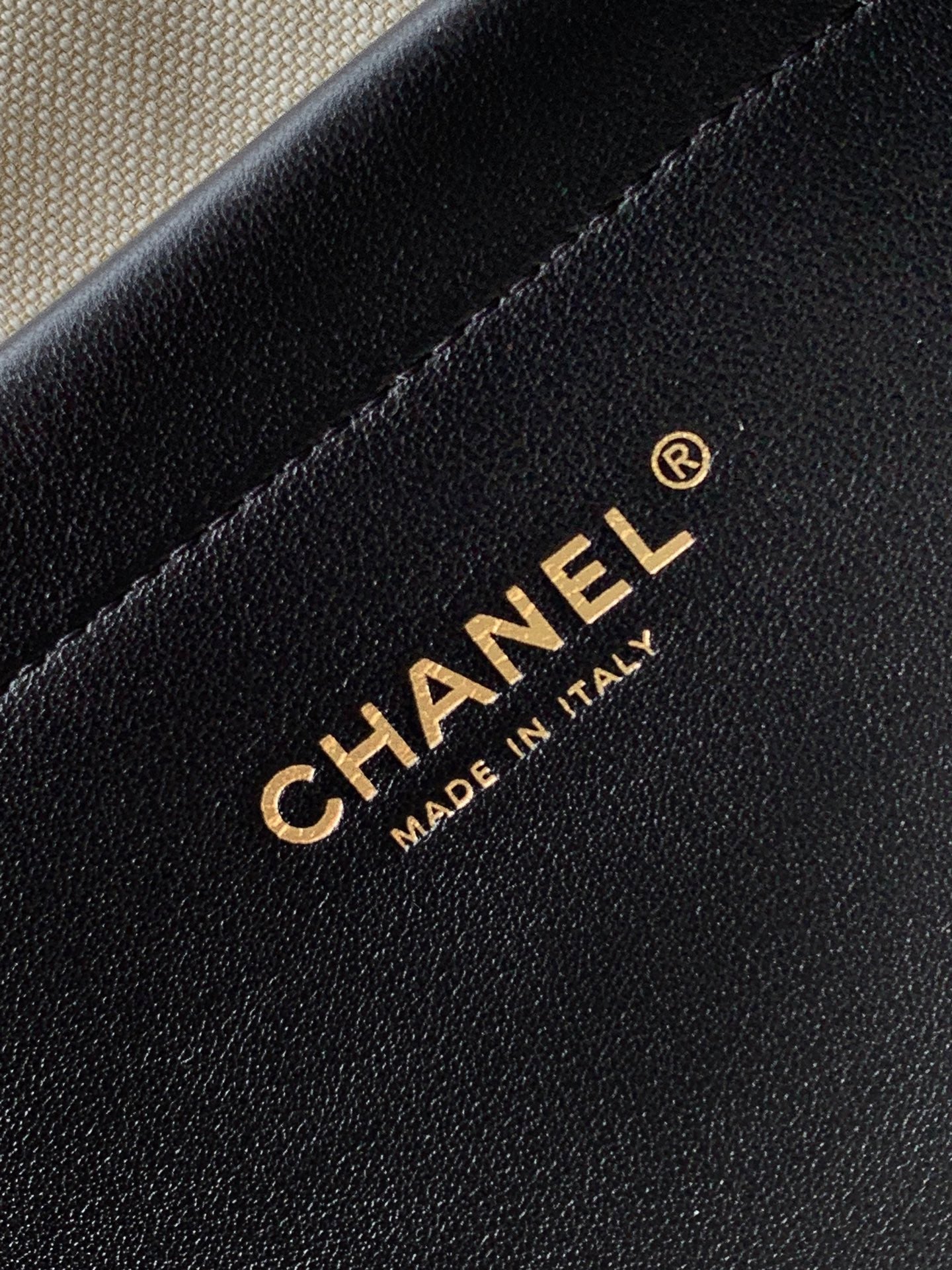 Chanel 2026 Large Shopping Bag 43cm Black Tweed Calfskin 363309