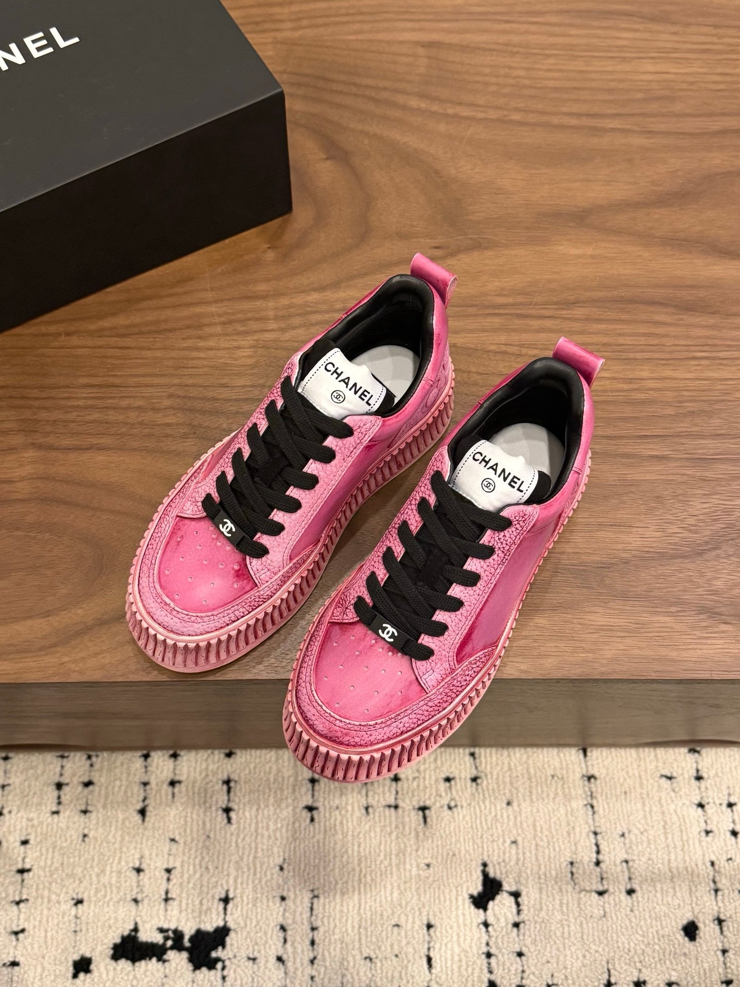 CC 26s Casual Sneaker Dark Pink Leather 183615