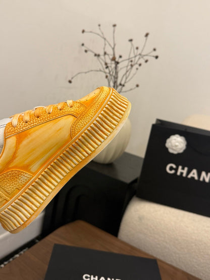 CC 26s Casual Sneaker Sunny Orange Leather 183617