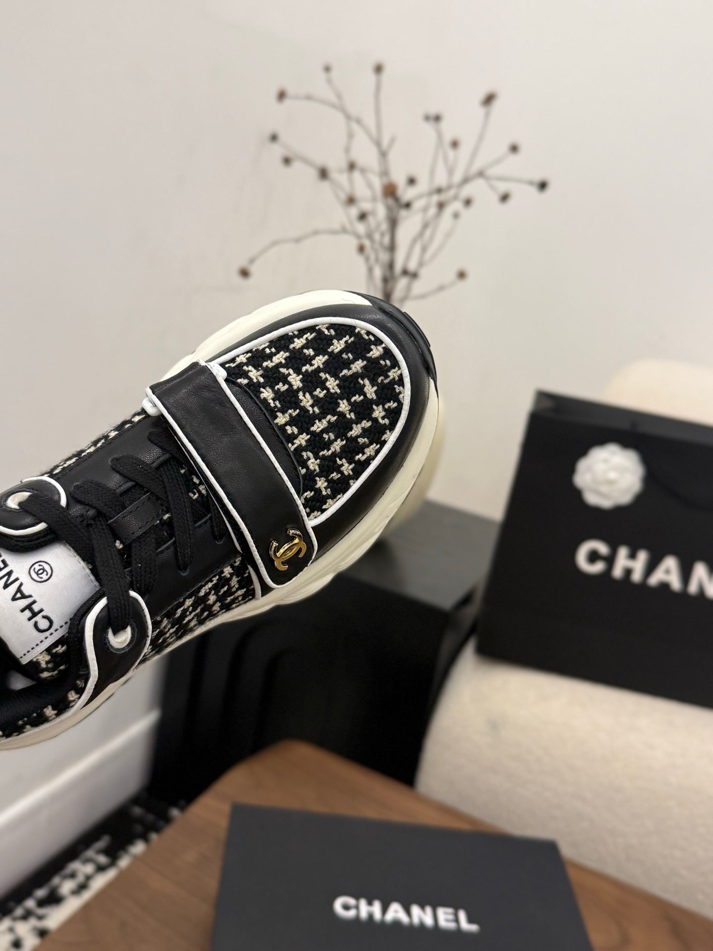 CC 26s Casual Sneaker Black White Tweed Leather 183604