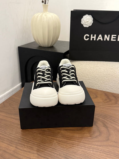 CC 26s Casual Sneaker Black White Canvas Leather 183592