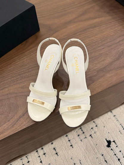 CC 26s Sandals 80 White Sheepskin 183528