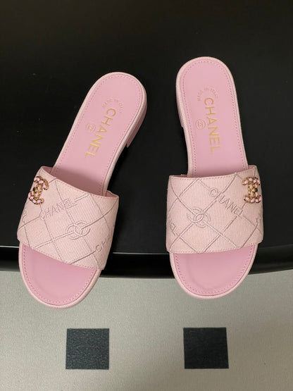 CC 26s Flat Sandals Pink Canvas Sheepskin Double C 649509