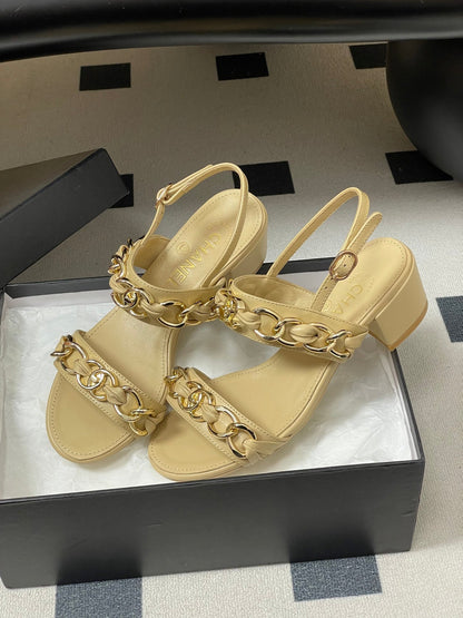 CC 26s Buckle Chain Sandals 55 Beige Sheepskin 649472