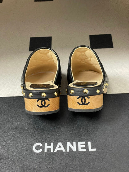 CC 26s Flat Mule Cowhide