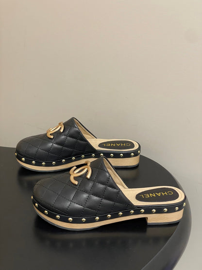 CC 26s Flat Mule Cowhide