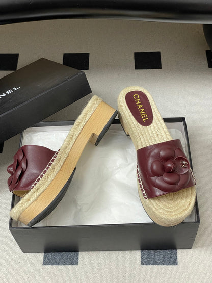 CC 26s Camellia Slippers Beige Burgundy Rope Smooth Leather 649399