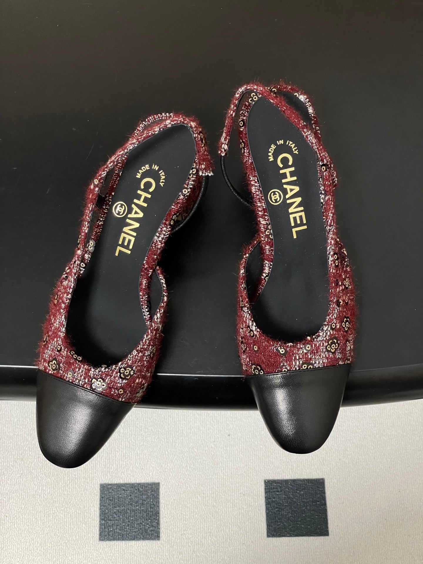 CC 26s Slingback 65 Dark Red Black Tweed Sheepskin 649423
