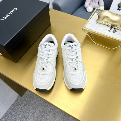 CC 2026 Casual Sneakers Beige White Suede Tweed 668061
