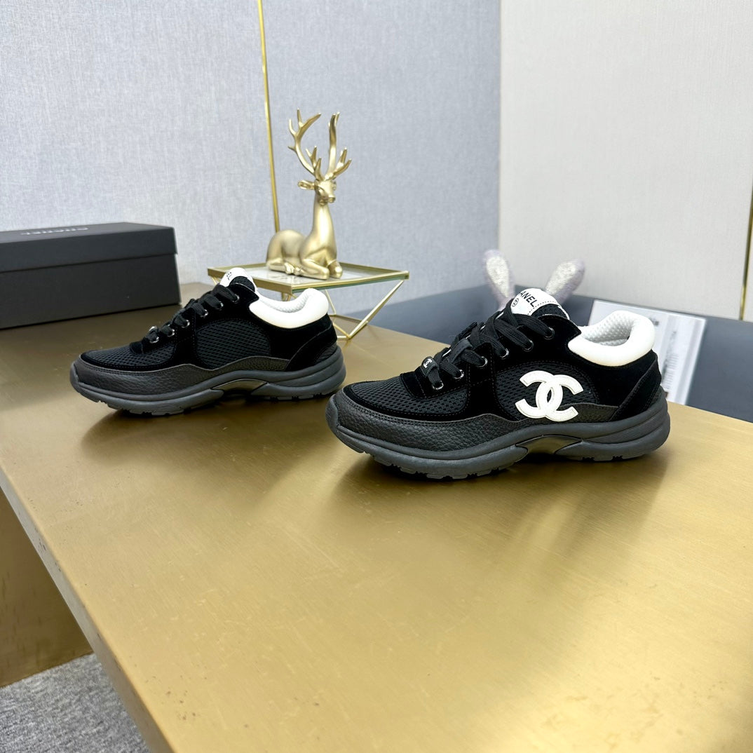 CC 2026 Casual Sneakers Black Suede Cowhide 668067