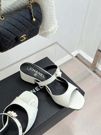 CC 26s High Heeled Sandals 45 White Patent Leather 643029