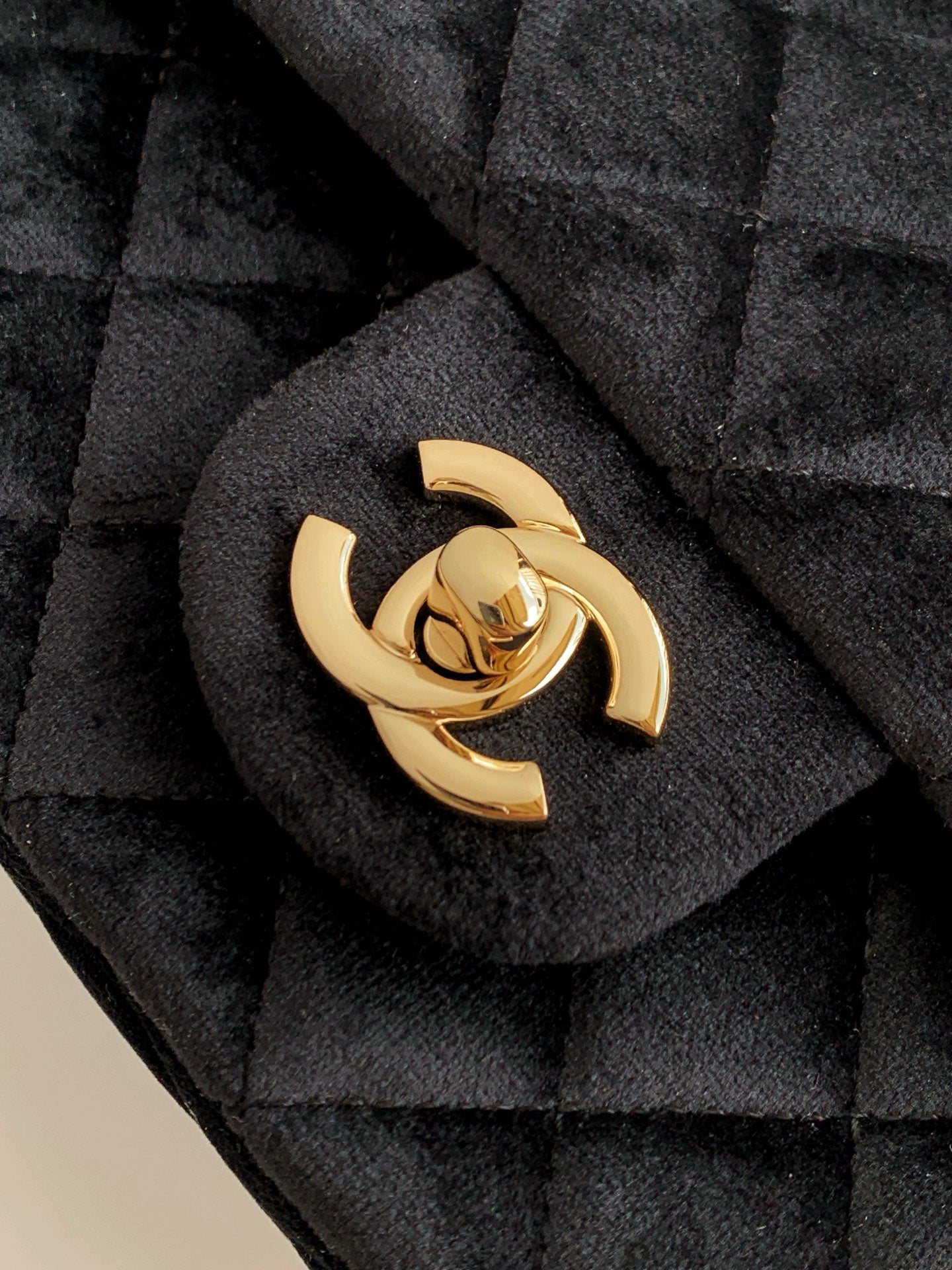 Chanel 2026 Pearl Crush Rectangular Flap 20cm Velvet Leather