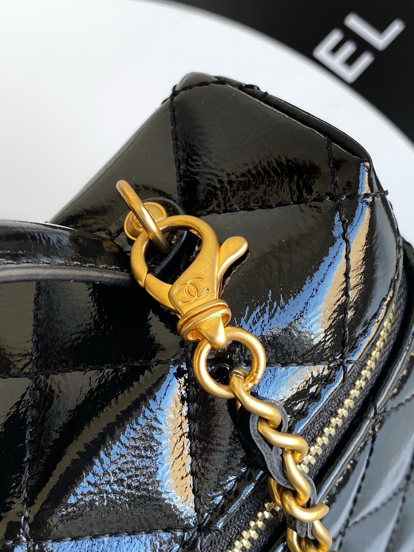 Chanel 2026 Vanity Case Bag 19.5cm Black Patent Leather