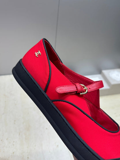 Chanel 2026 Flat Round Toe Loafers Sheepskin 830429